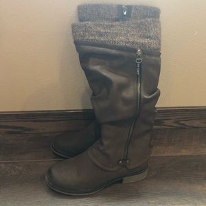 Mukluk lined boots